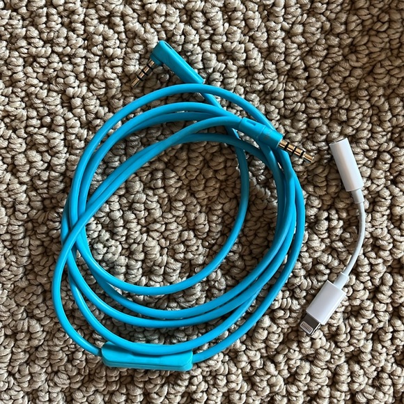 Beats by Dre wired, with case and adapter - Picture 8 of 10